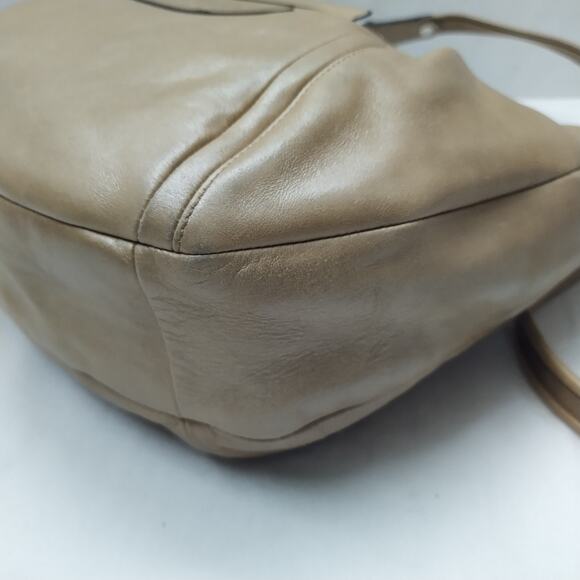 Coach Poppy Light Brown Leather 65th Anniversary Zipper Crossbody Shoulder Bag - Picture 16 of 16